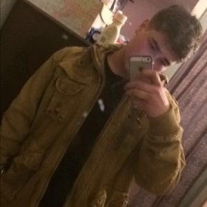 Meet your Posher, Jayden